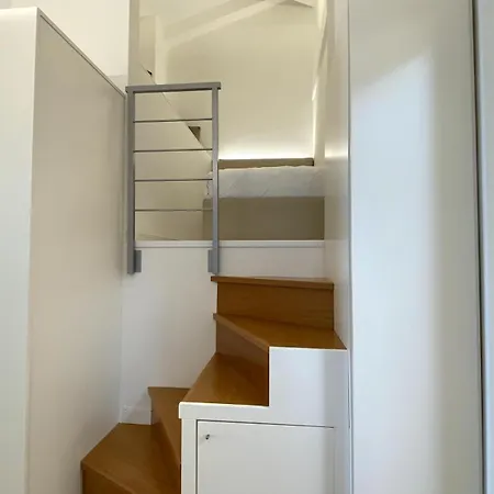 Apartment Grenier Blanc2 Elegante Mansarda *