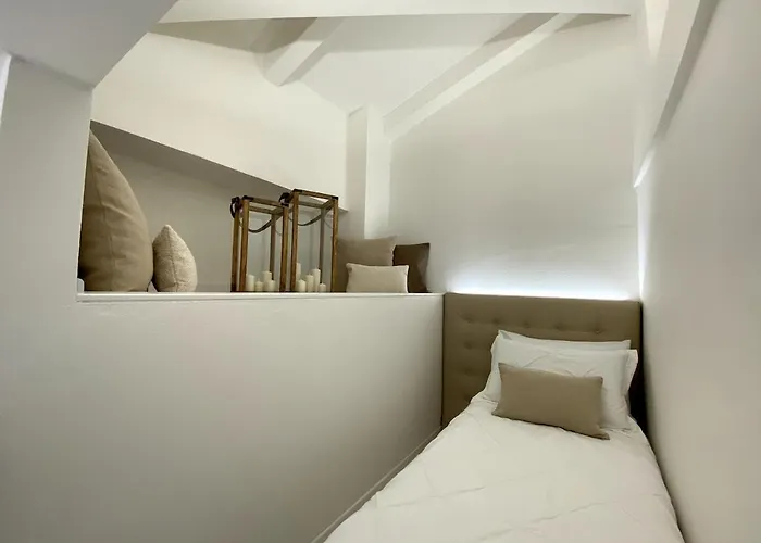 Grenier Blanc2 Elegante Mansarda 3 5 Ospiti アパート San Vicenzo di Galliera